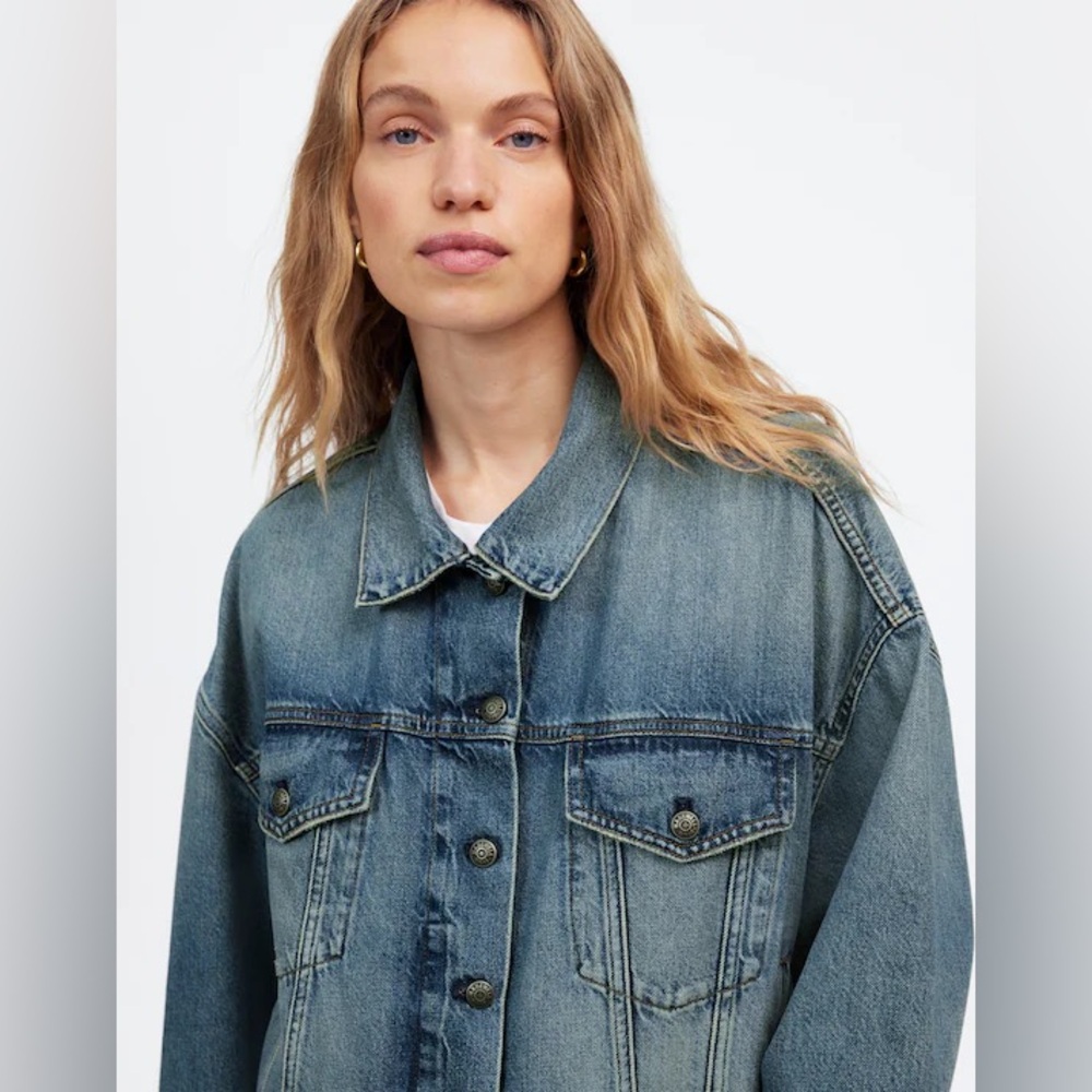 Madewell Relaxed Crop Jean Trucker Jacket in Billings Wash